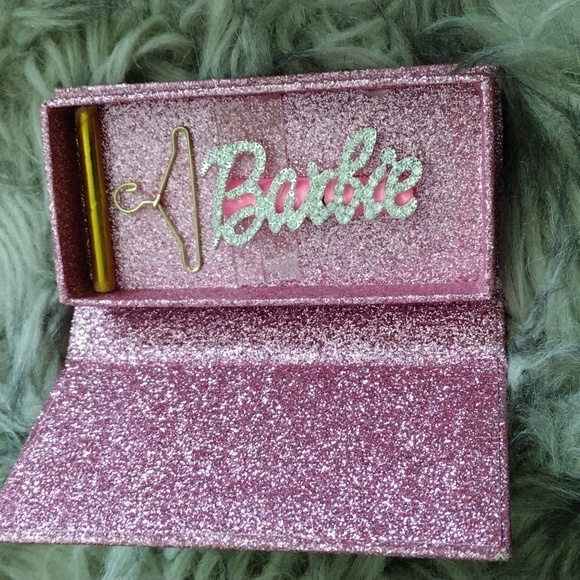 Barbie nail 1 handmade - Picture 1 of 2